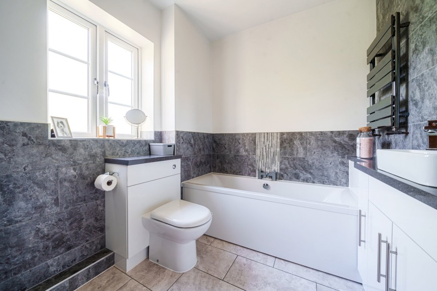 2 bedroom House for Sale Fairfield, Hitchin, Bedfordshire
