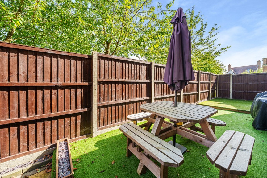 2 bedroom House for Sale Fairfield, Hitchin, Bedfordshire