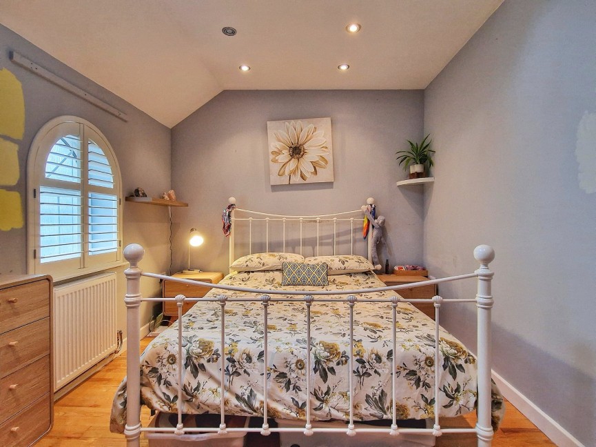 1 bedroom Bungalow for Sale Ampthill, Bedfordshire