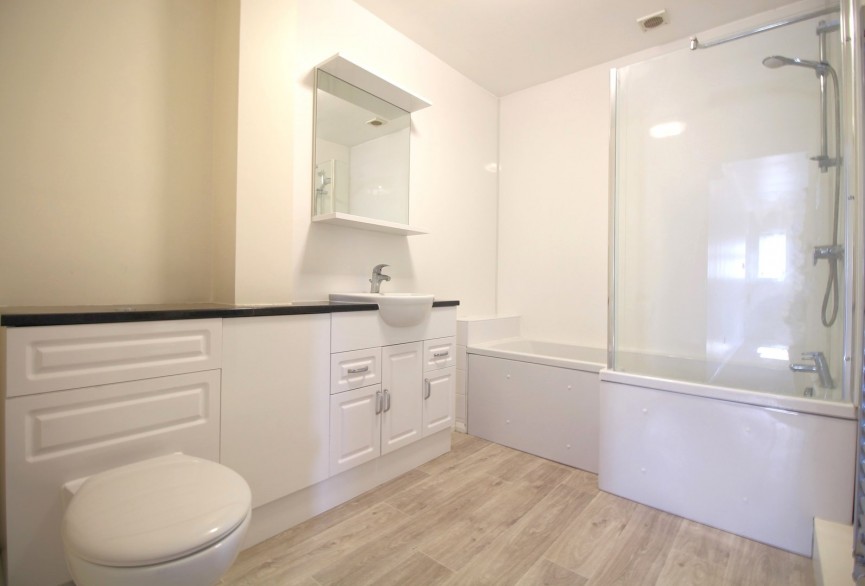 1 bedroom Flat for Letting Hazelwood Close, Hitchin, Hertfordshire
