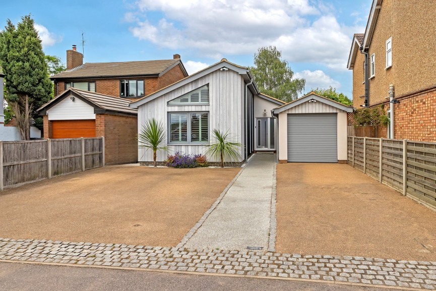 3 bedroom Bungalow for Sale Maulden, Bedfordshire