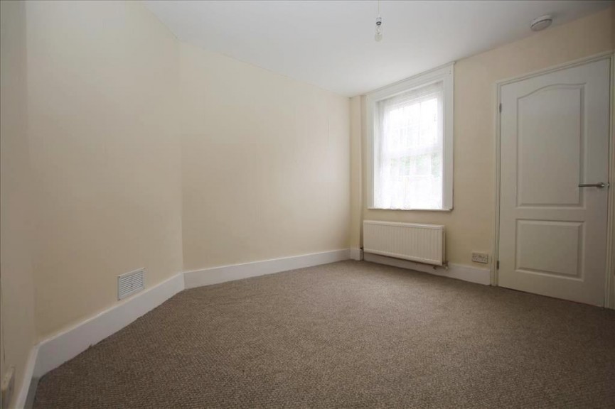 2 bedroom House for Letting Longfield Road, Sandy, Bedfordshire