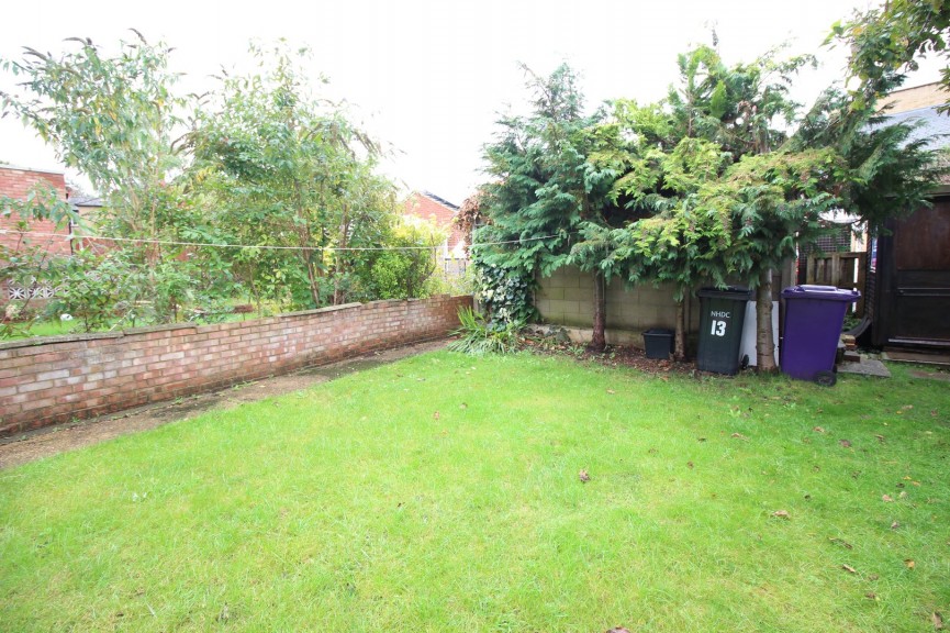 3 bedroom House for Letting Common Rise, Hitchin, Hertfordshire