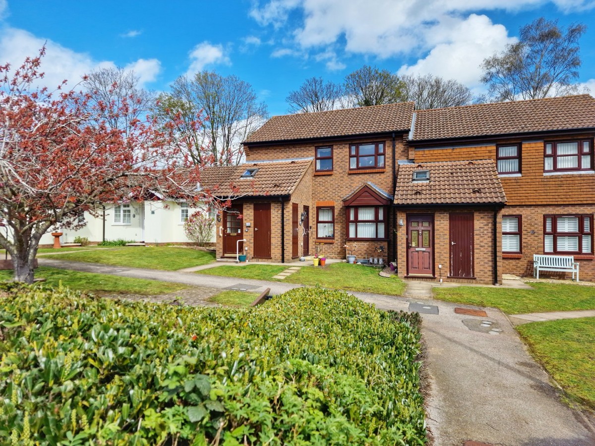 Ampthill, Bedfordshire Country Properties