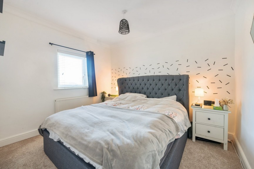 3 bedroom House for Sale Clifton Road, Shefford, Bedfordshire