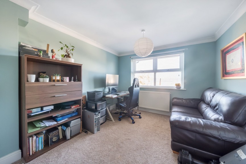 3 bedroom House for Sale Clifton Road, Shefford, Bedfordshire
