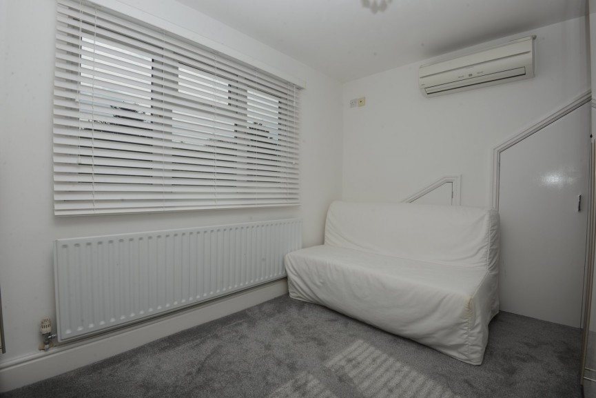 4 bedroom House for Sale London Row, Arlesey, Bedfordshire