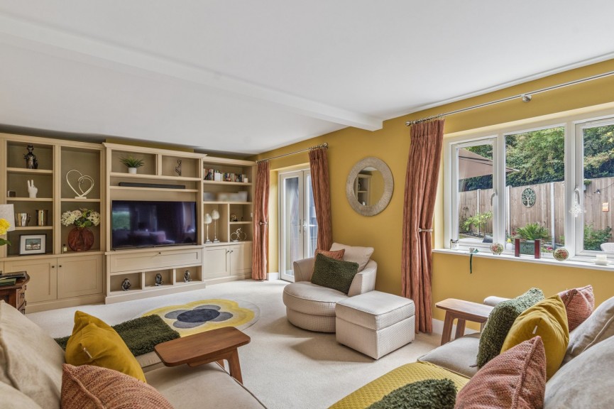 3 bedroom Bungalow for Sale Little Wymondley, Hitchin, Hertfordshire