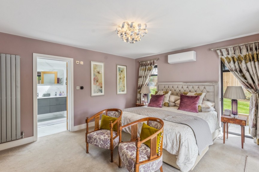 3 bedroom Bungalow for Sale Little Wymondley, Hitchin, Hertfordshire