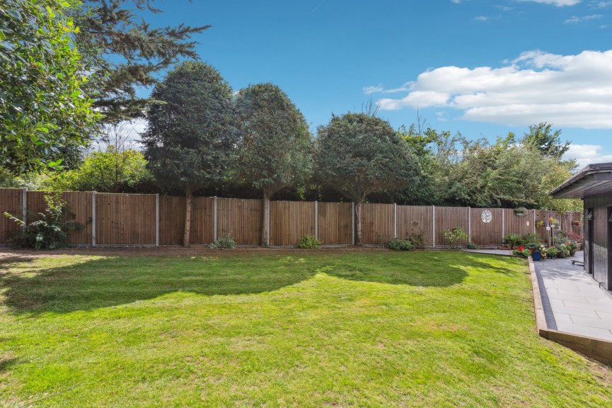 3 bedroom Bungalow for Sale Little Wymondley, Hitchin, Hertfordshire