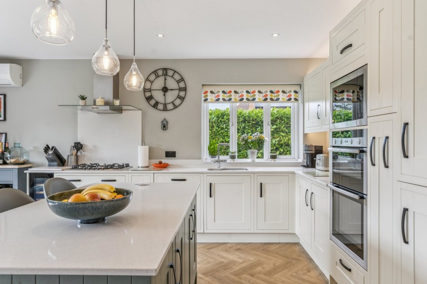 3 bedroom Bungalow for Sale Little Wymondley, Hitchin, Hertfordshire