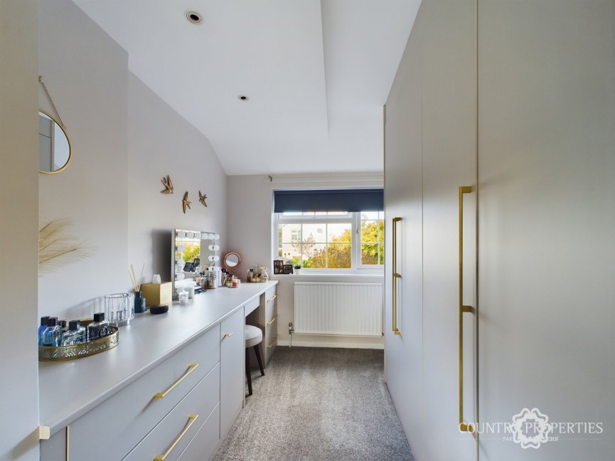 3 bedroom House for Sale Boundary Lane, Welwyn Garden City, Hertfordshire
