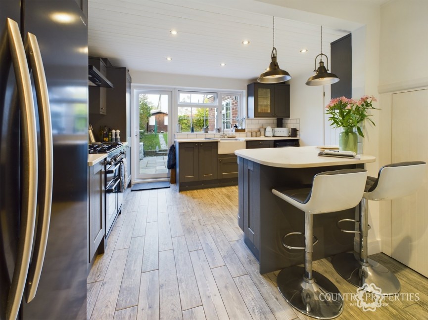 3 bedroom House for Sale Boundary Lane, Welwyn Garden City, Hertfordshire