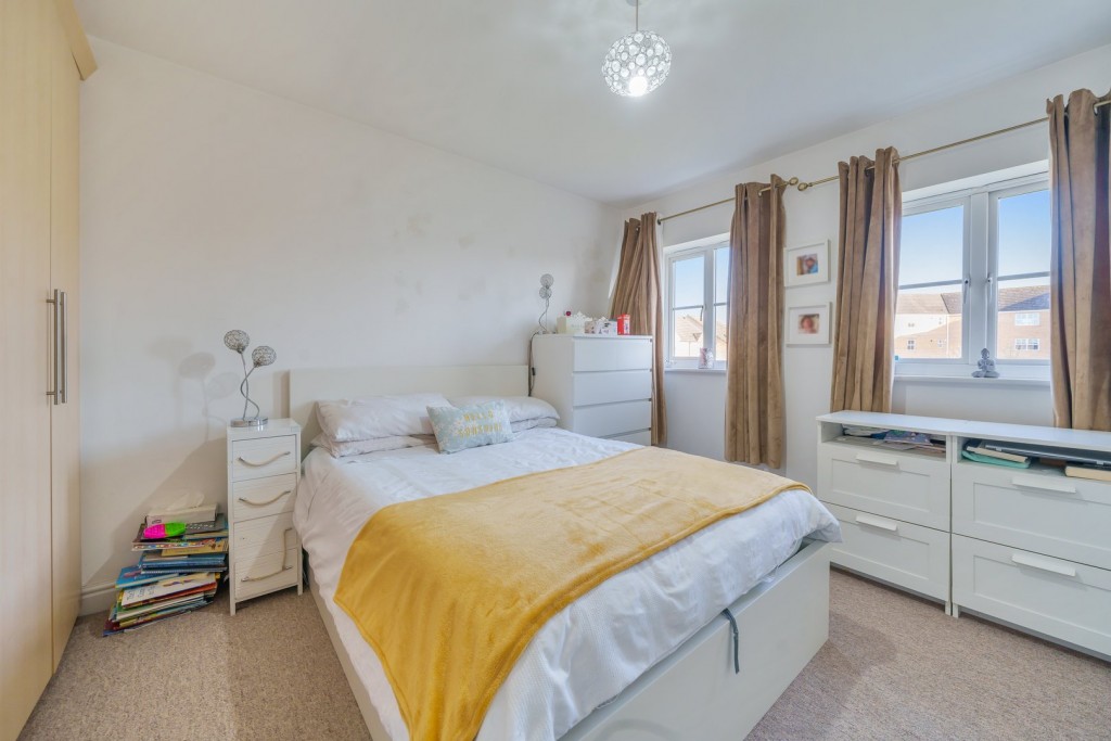 Siskin Close, Royston, Hertfordshire