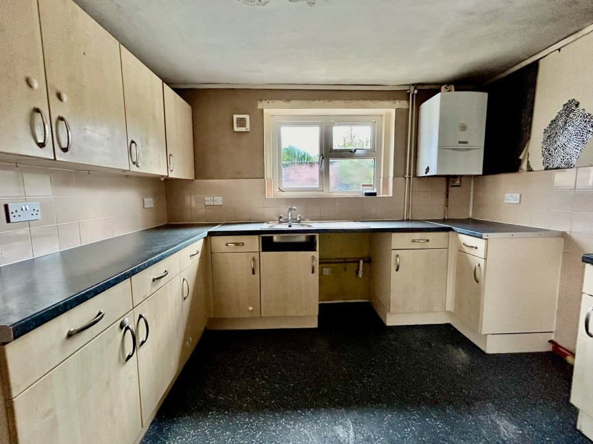 3 bedroom House for Sale Newman Avenue, Royston, Hertfordshire