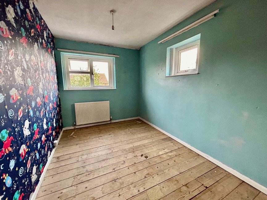 3 bedroom House for Sale Newman Avenue, Royston, Hertfordshire