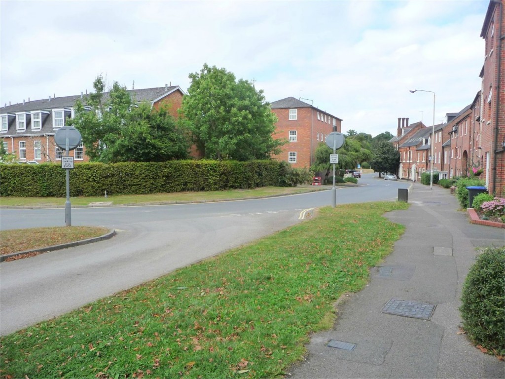 The Broadway, Hatfield, Hertfordshire