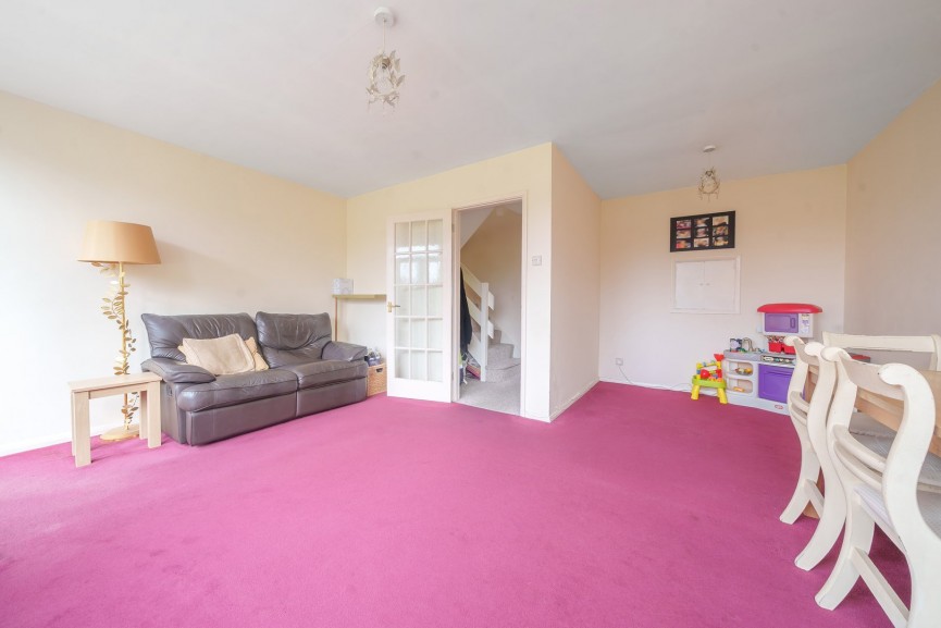 4 bedroom House for Sale North Bridge Street, Shefford, Bedfordshire
