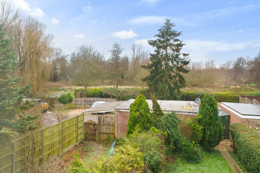 4 bedroom House for Sale North Bridge Street, Shefford, Bedfordshire