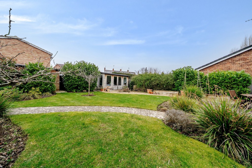 Powells Road, Shefford, Bedfordshire