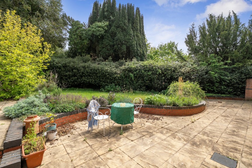 5 bedroom House for Sale High Street, Flitton, Bedfordshire