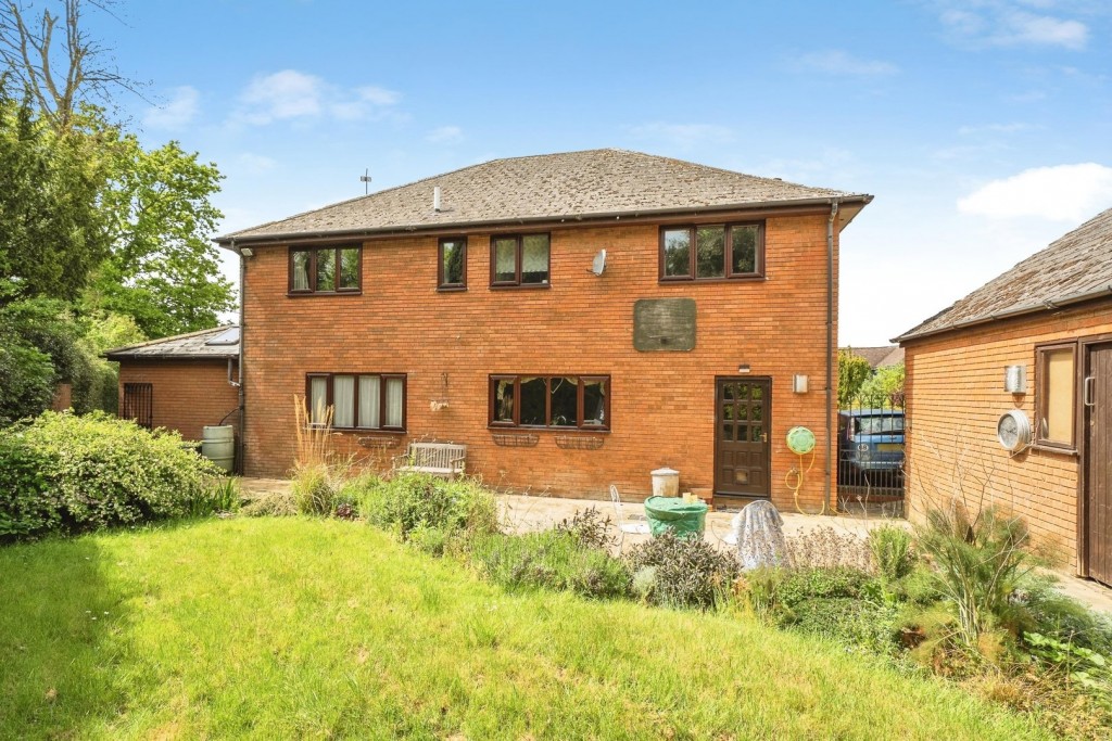 High Street, Flitton, Bedfordshire