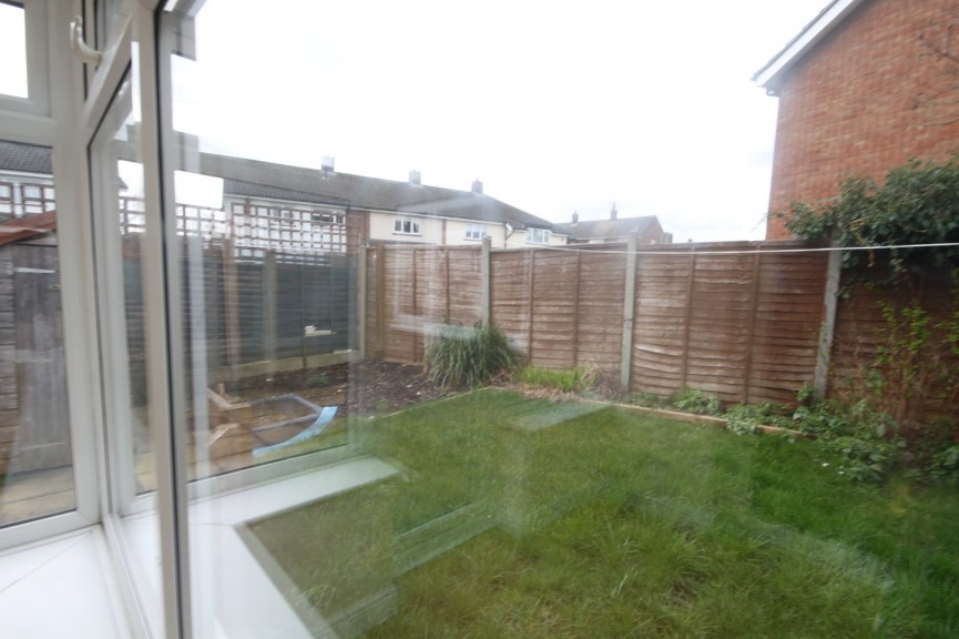 3 bedroom House for Letting Hyde Avenue, Stotfold, Hertfordshire