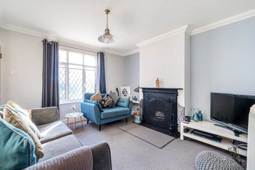 3 bedroom House for Sale High Road, Shillington, Bedfordshire