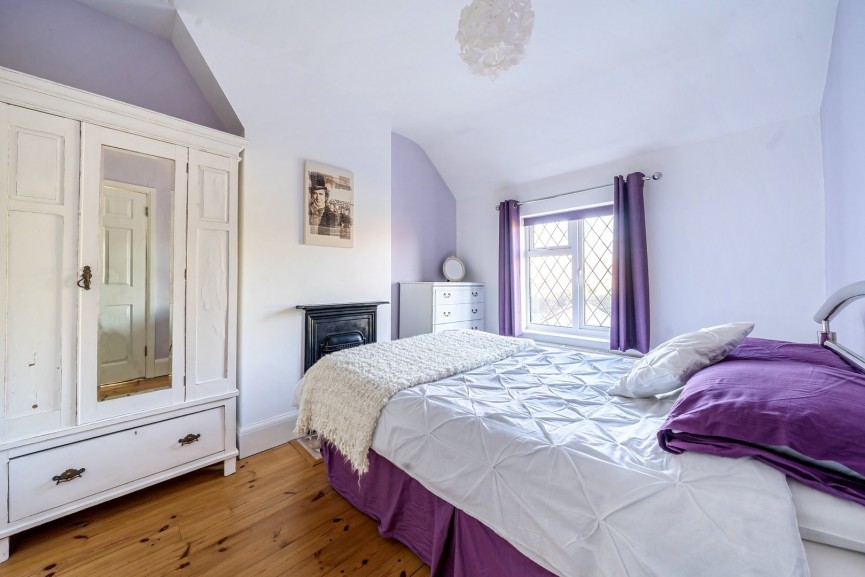 3 bedroom House for Sale High Road, Shillington, Bedfordshire