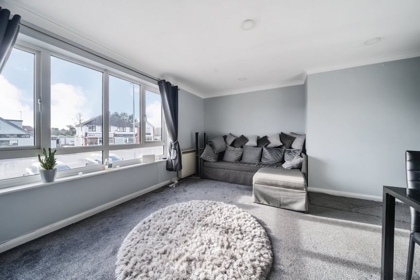 2 bedroom Flat for Sale Bedford Road, Henlow, Bedfordshire