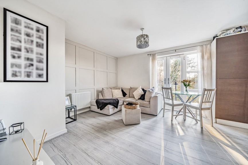 1 bedroom Flat for Sale River View, Shefford, Bedfordshire