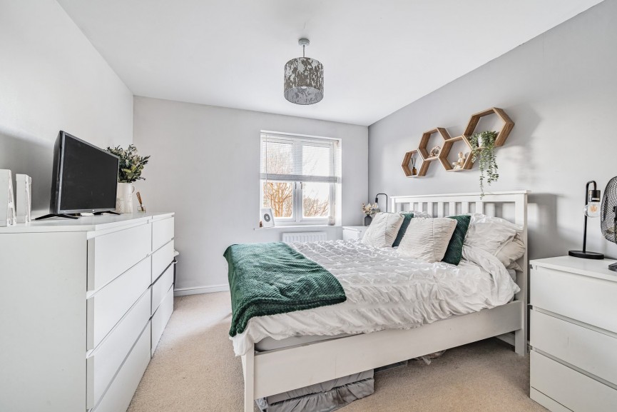 1 bedroom Flat for Sale River View, Shefford, Bedfordshire