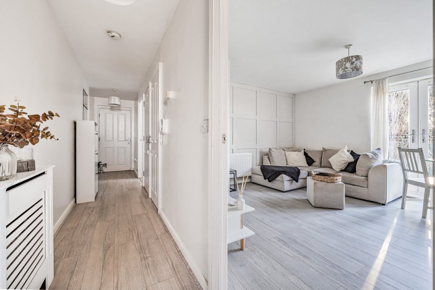 1 bedroom Flat for Sale River View, Shefford, Bedfordshire