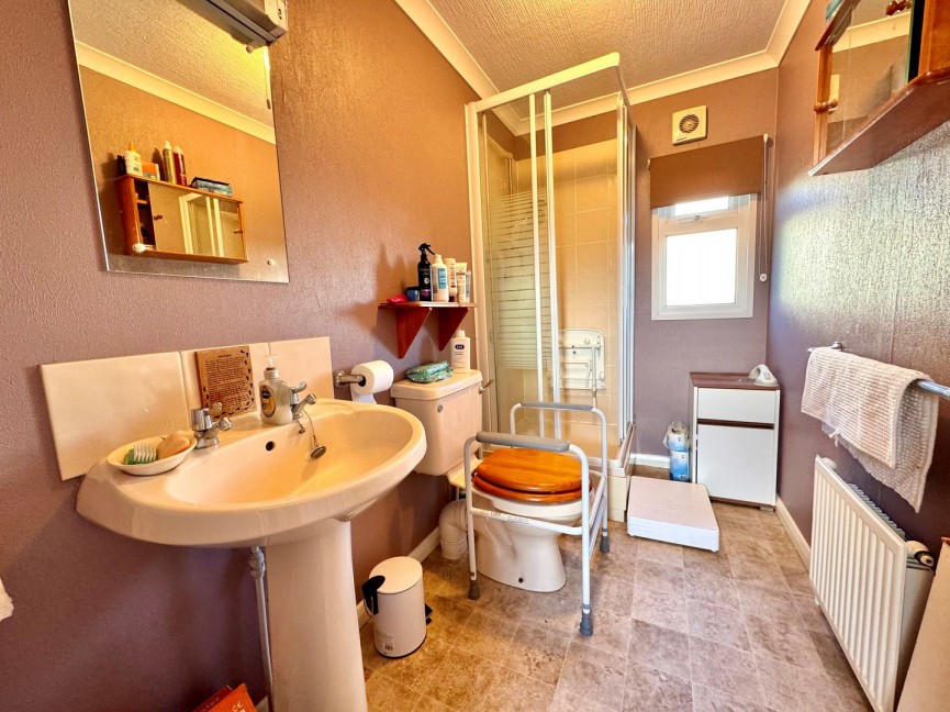 1 bedroom Park home for Sale Ashwell, Baldock, Hertfordshire