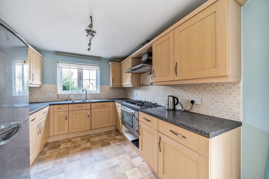 3 bedroom House for Letting Myrtle Gardens, Lower Stondon, Bedfordshire