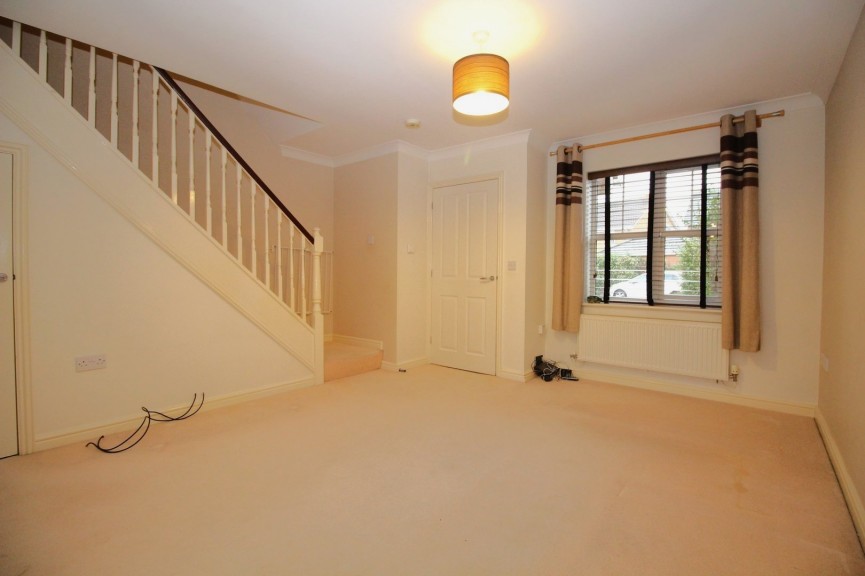 3 bedroom House for Letting Signal Close, Lower Stondon, Bedfordshire