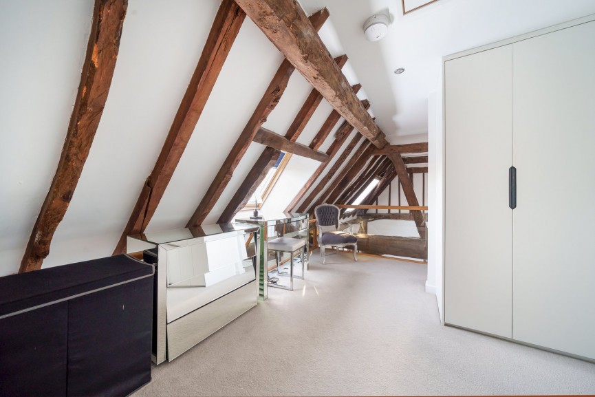 4 bedroom House for Sale Station Road, Lower Stondon, Bedfordshire
