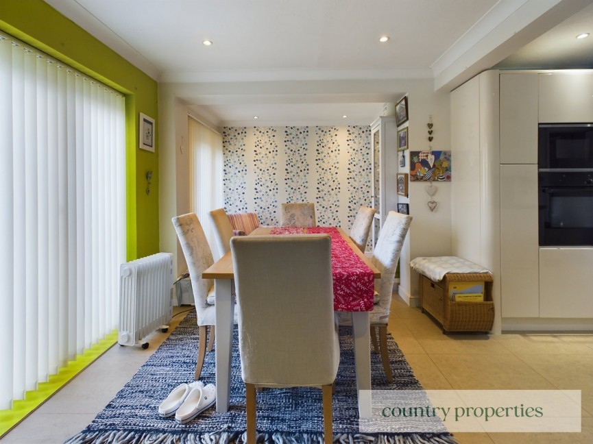 4 bedroom House for Sale Copper Beeches, Welwyn, Hertfordshire