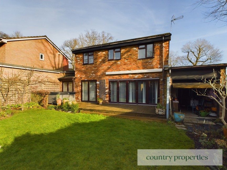 4 bedroom House for Sale Copper Beeches, Welwyn, Hertfordshire