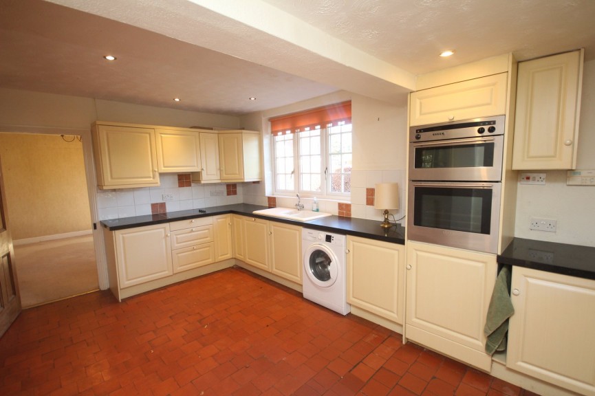 3 bedroom House for Sale Baldock Road, Letchworth Garden City, Hertfordshire