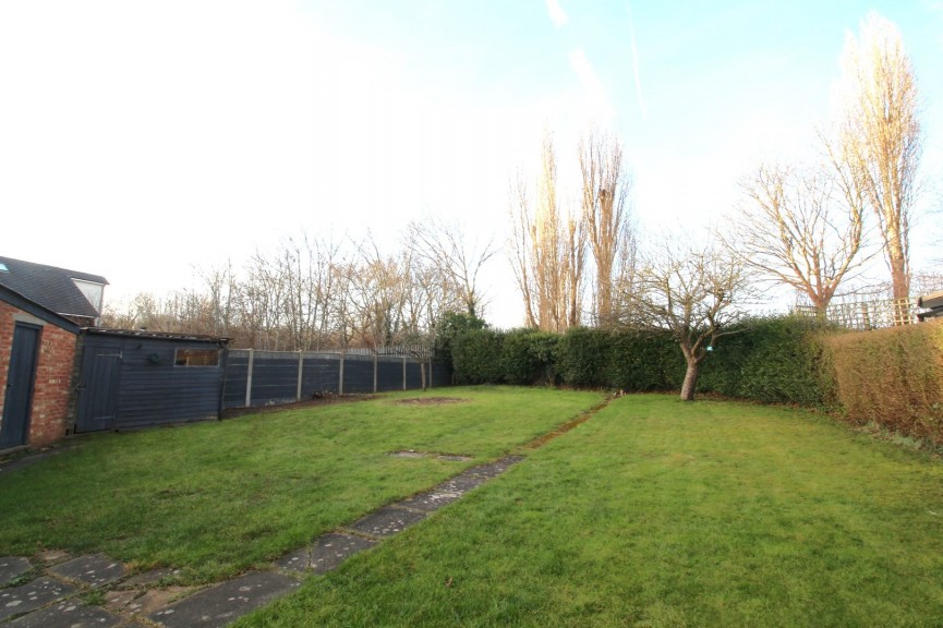 3 bedroom House for Letting Common Rise, Hitchin, Hertfordshire