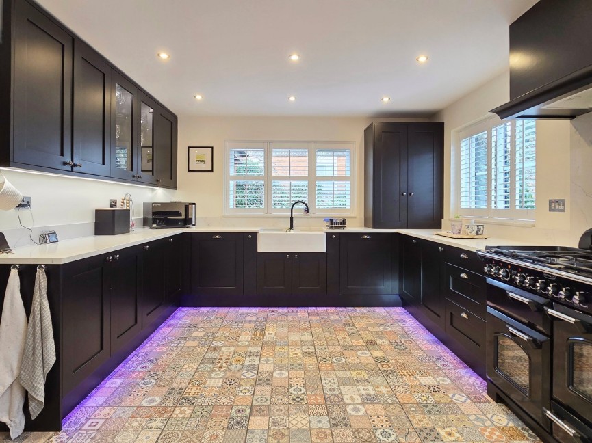 5 bedroom House for Sale Ampthill, Bedfordshire