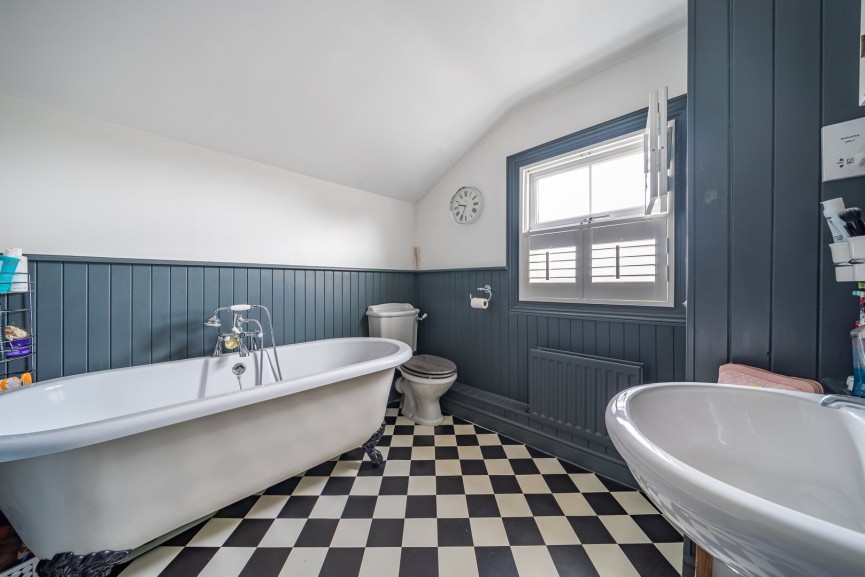 3 bedroom House for Sale Newtown, Henlow, Bedfordshire