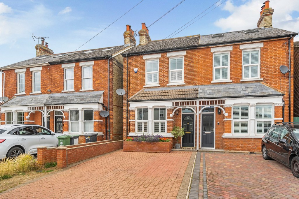 Newtown, Henlow, Bedfordshire
