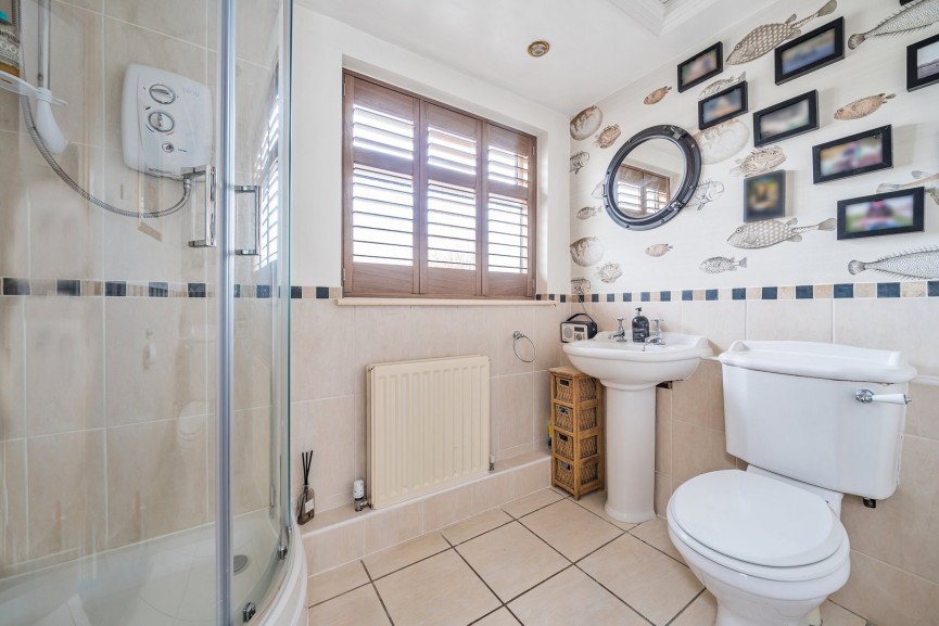 3 bedroom House for Sale Newtown, Henlow, Bedfordshire