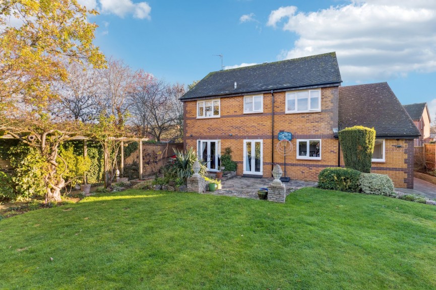 4 bedroom House for Sale St Ippolyts, Hitchin, Hertfordshire