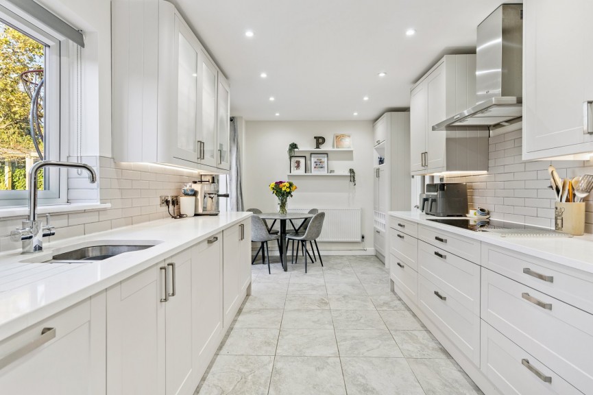 4 bedroom House for Sale St Ippolyts, Hitchin, Hertfordshire