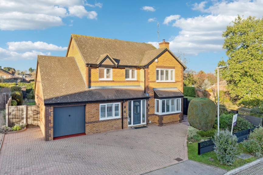 4 bedroom House for Sale St Ippolyts, Hitchin, Hertfordshire