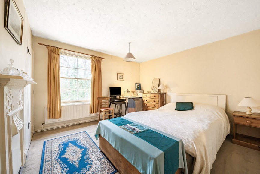 3 bedroom House for Sale London Road, Royston