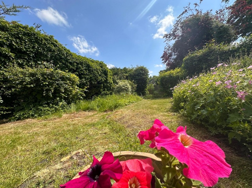 3 bedroom House for Sale London Road, Royston